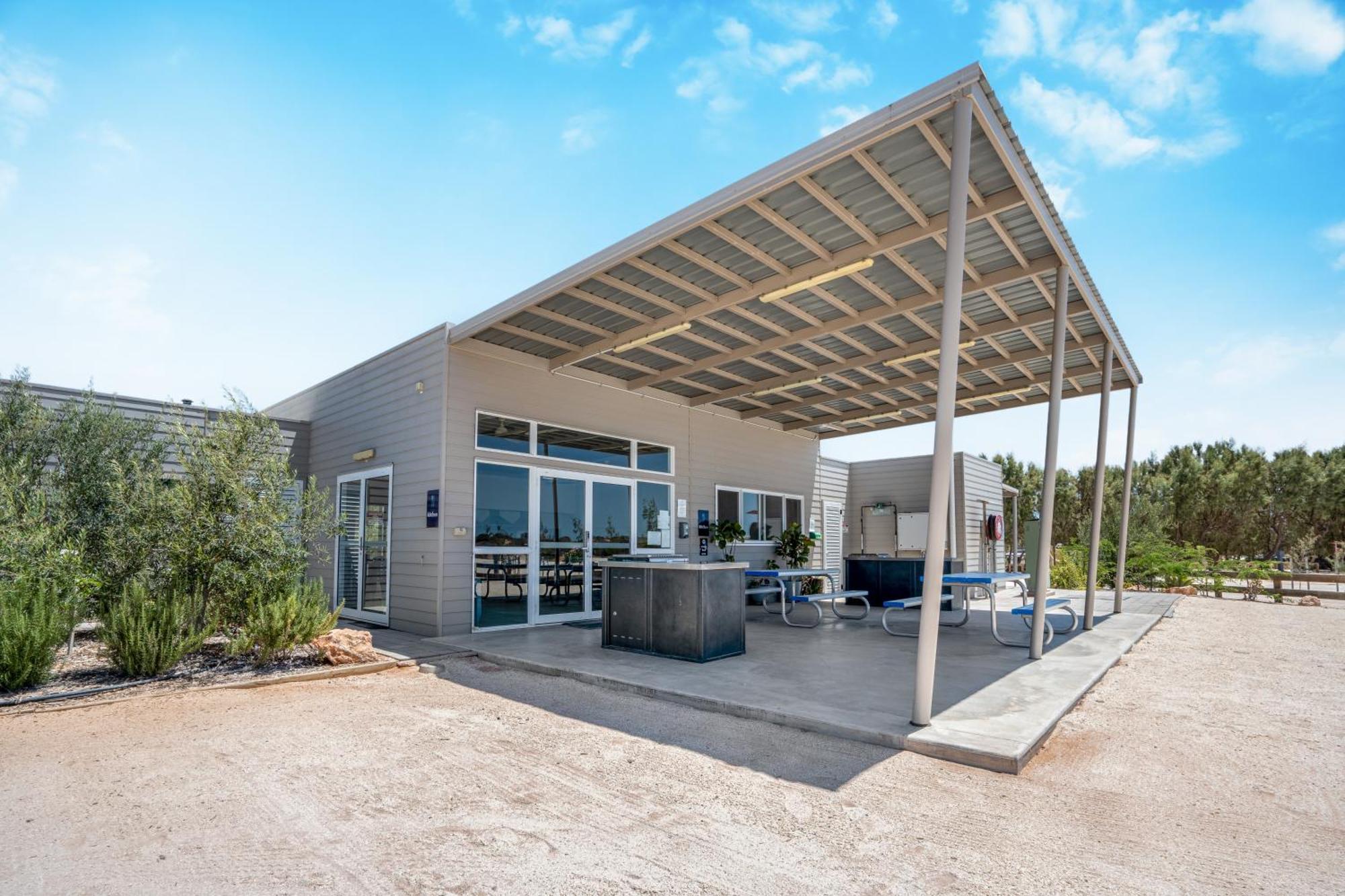 Tasman Holiday Parks - Denham Seaside Esterno foto